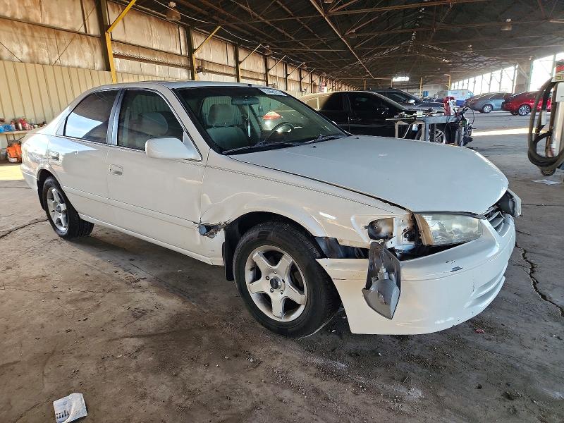 Photo 4 from auction – 2000 TOYOTA CAMRY CE with VIN 4T1BG22K6YU739839