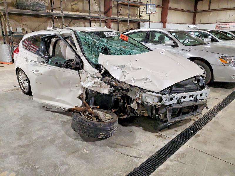 Photo 4 from auction – 2016 FORD FOCUS TITA with VIN 1FADP3N25GL222637