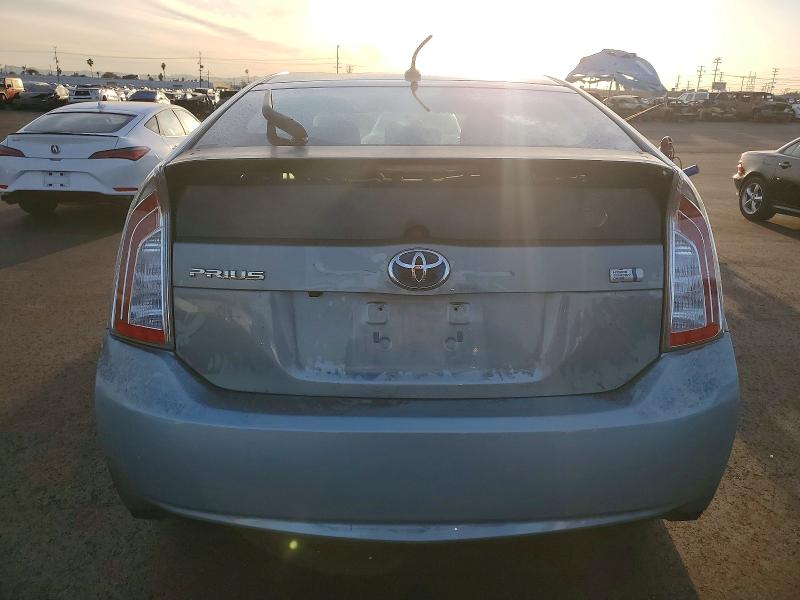 Photo 6 from auction – 2013 TOYOTA PRIUS with VIN JTDKN3DU9D1716517
