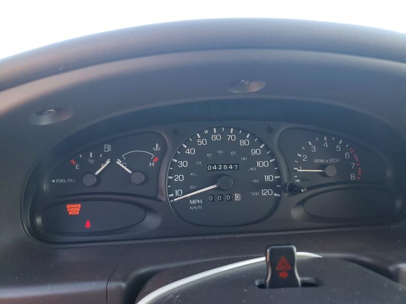 Photo 9 from auction – 1997 FORD ESCORT with VIN 3FALP15P3VR110638