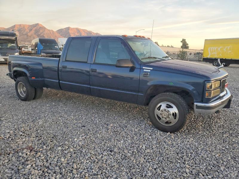Photo 4 from auction – 2000 CHEVROLET GMT-400 C3 with VIN 1GCHC33J7YF447403