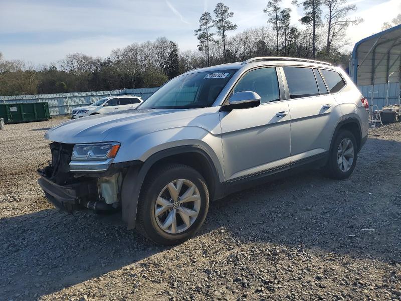 VOLKSWAGEN ATLAS SE 2018 with VIN 1V2DP2CA8JC600986 - Photo from auction