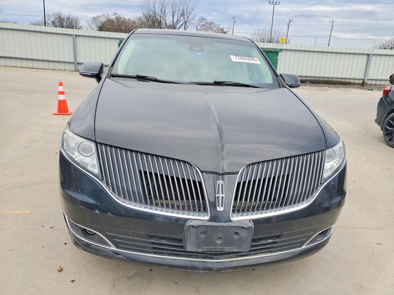 Фото 5 с аукциона – 2015 LINCOLN MKT с VIN 2LMHJ5AT2FBL01205