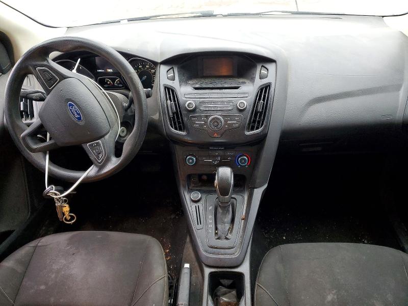 Photo 8 from auction – 2015 FORD FOCUS S with VIN 1FADP3E22FL374115