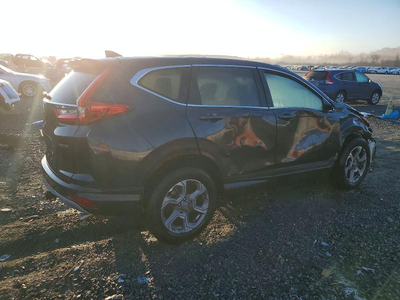 Photo 3 from auction – 2019 HONDA CR-V with VIN 7FARW2H83KE039508