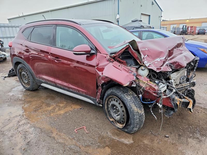 Photo 4 from auction – 2017 HYUNDAI TUCSON with VIN KM8J33A47HU412124