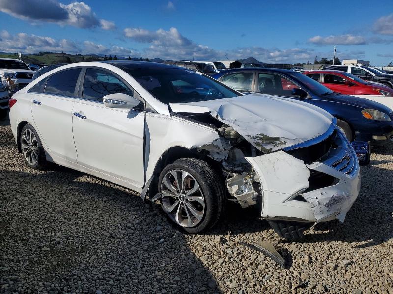 Photo 4 from auction – 2013 HYUNDAI SONATA SE with VIN 5NPEC4AB9DH687735