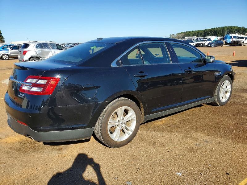 Photo 3 from auction – 2016 FORD TAURUS SEL with VIN 1FAHP2E89GG141309