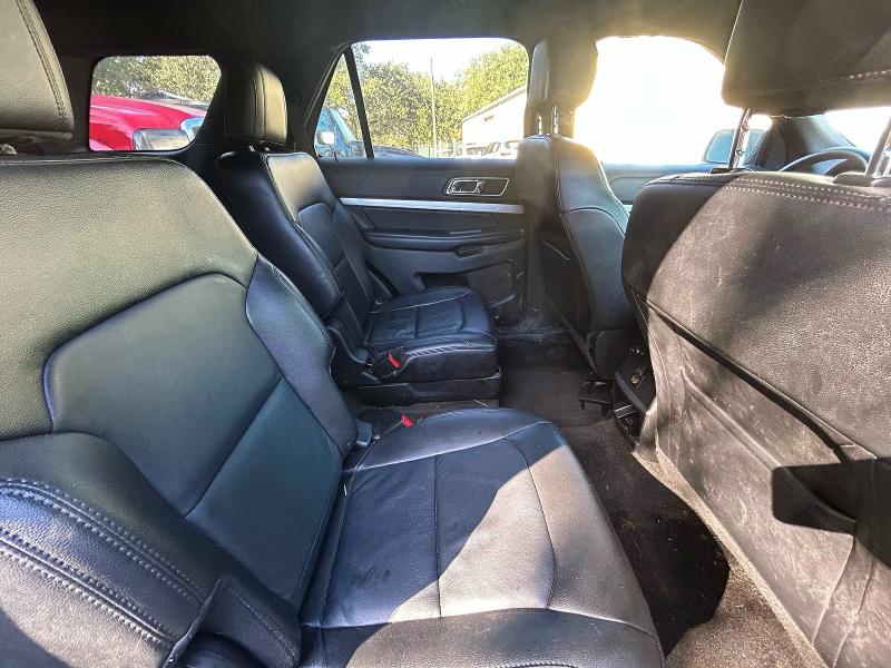 Photo 6 from auction – 2017 FORD EXPLORER with VIN 1FM5K8D86HGA83706