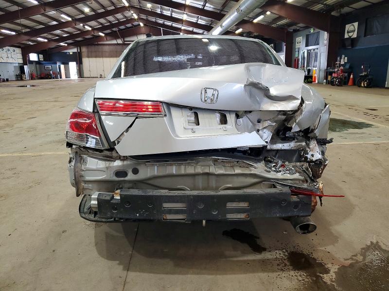 Photo 6 from auction – 2011 HONDA ACCORD with VIN 1HGCP2E38BA032264