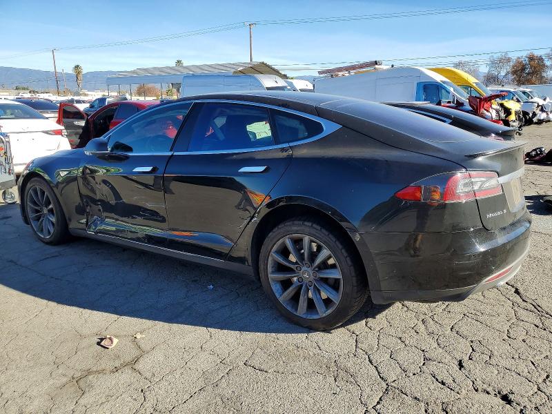 Photo 2 from auction – 2014 TESLA MODEL S with VIN 5YJSA1H12EFP55541