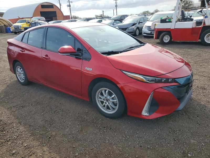 Photo 4 from auction – 2018 TOYOTA PRIUS PRIME with VIN JTDKARFP3J3095796