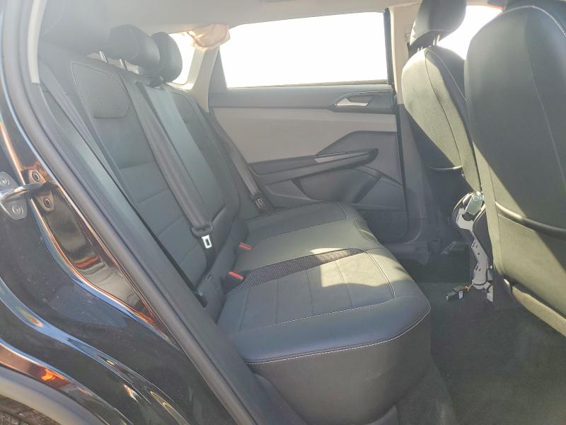 Photo 11 from auction – 2022 VOLKSWAGEN TAOS with VIN 3VVRX7B29NM074744