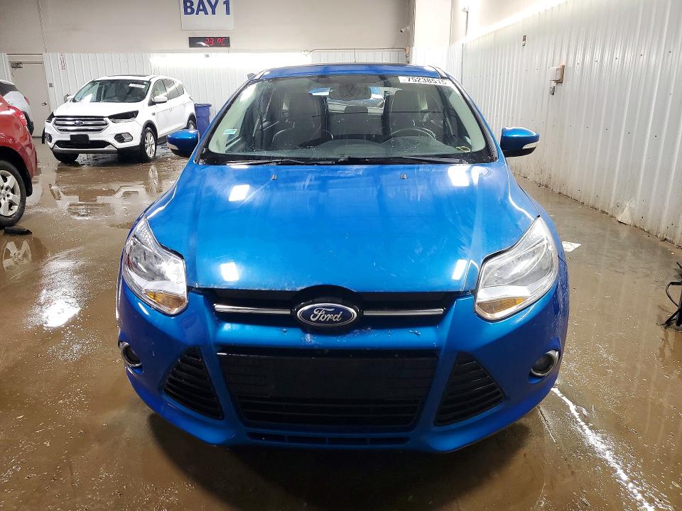 Photo 5 from auction – 2012 FORD FOCUS SEL with VIN 1FAHP3M22CL303950