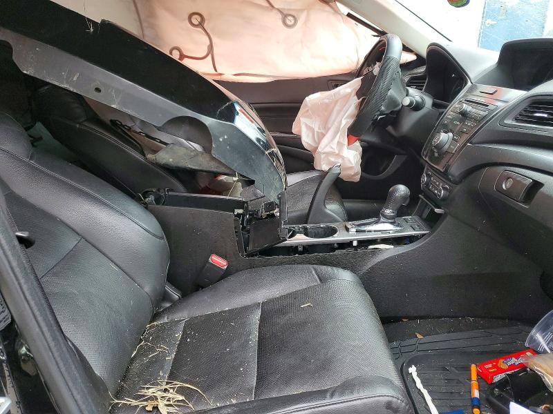 Photo 7 from auction – 2013 ACURA ILX with VIN 19VDE1F54DE010404