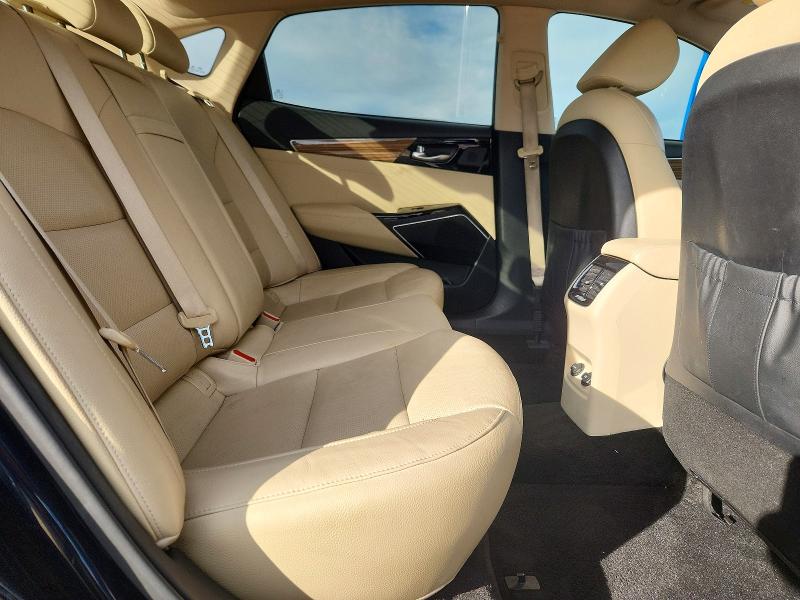 Photo 10 from auction – 2017 KIA CADENZA PR with VIN KNALB4J14H5043029