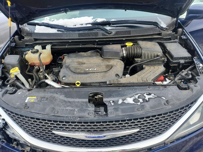 Photo 12 from auction – 2018 CHRYSLER PACIFICA T with VIN 2C4RC1FG6JR188880