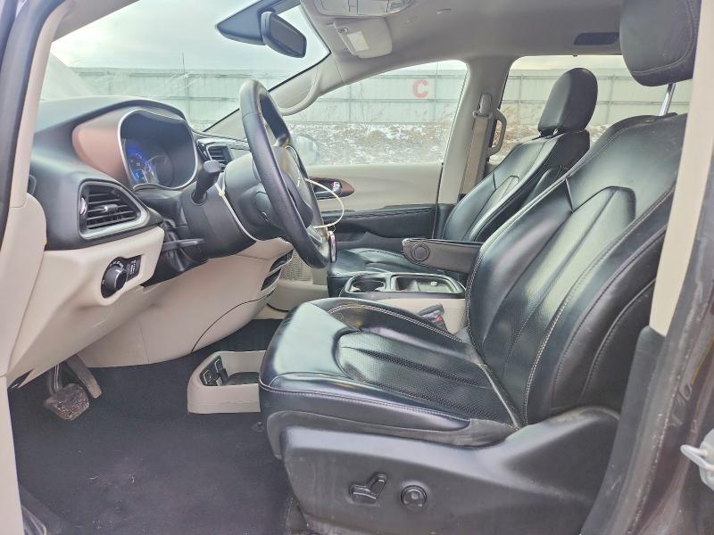 Photo 7 from auction – 2020 CHRYSLER VOYAGER with VIN 2C4RC1DGXLR144967