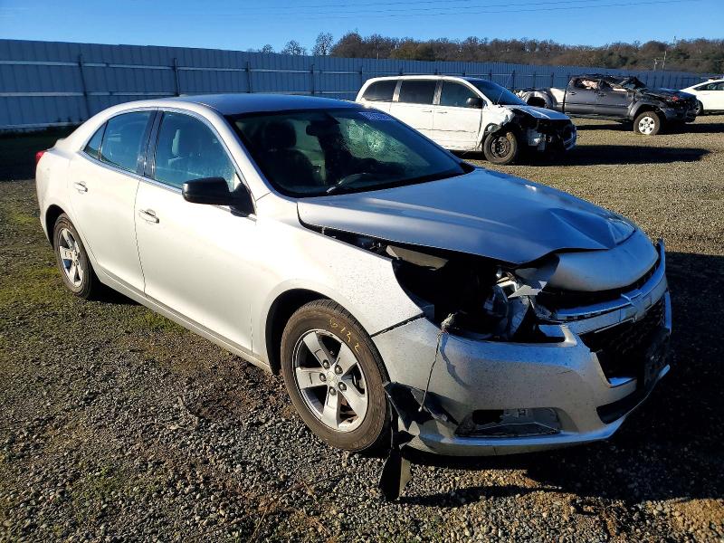 Photo 4 from auction – 2015 CHEVROLET MALIBU LS with VIN 1G11A5SL4FF119903