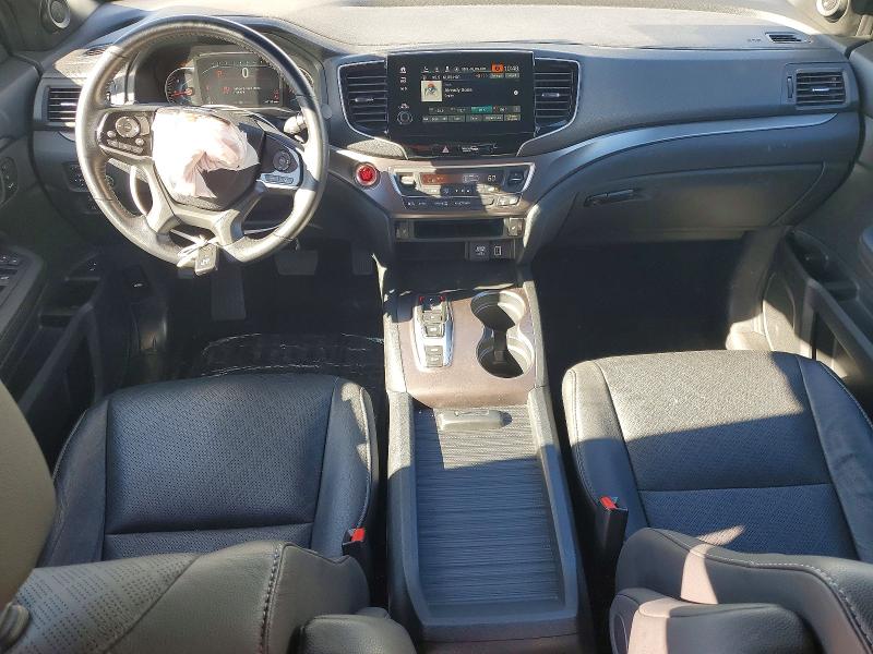 Photo 8 from auction – 2021 HONDA PASSPORT with VIN 5FNYF7H59MB014092