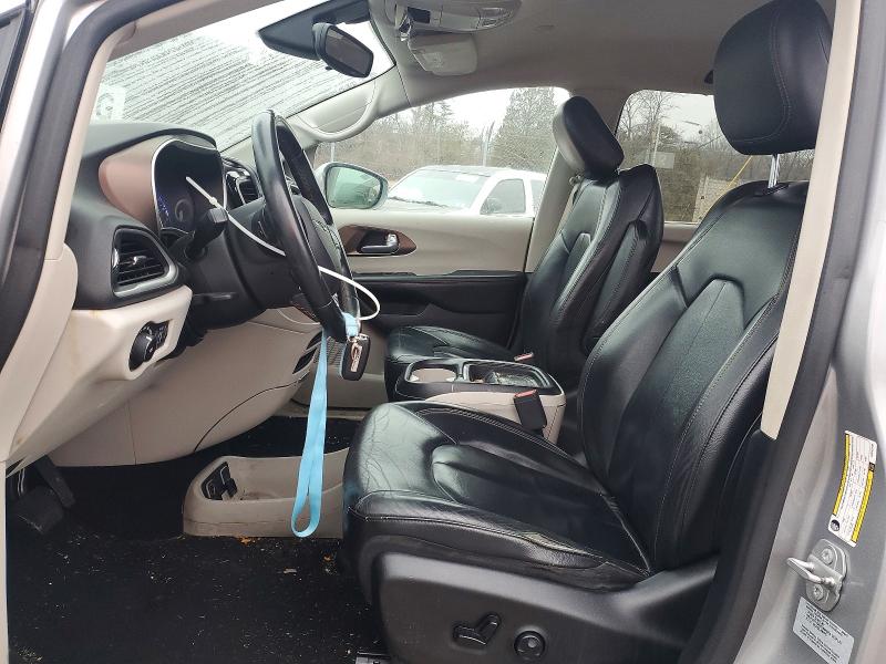 Photo 7 from auction – 2017 CHRYSLER PACIFICA T with VIN 2C4RC1BG8HR505798