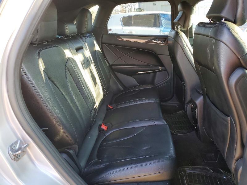 Photo 11 from auction – 2015 LINCOLN MKC with VIN 5LMCJ1A92FUJ41255
