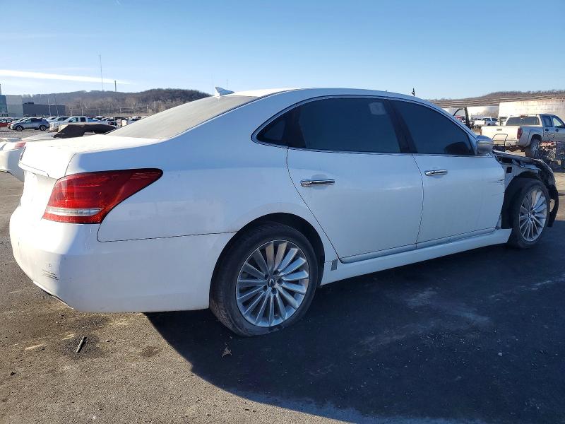 Photo 3 from auction – 2014 HYUNDAI EQUUS with VIN KMHGH4JH4EU081759