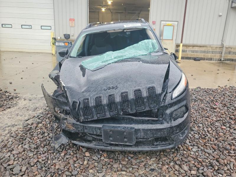 Photo 5 from auction – 2016 JEEP CHEROKEE L with VIN 1C4PJLCB6GW127997