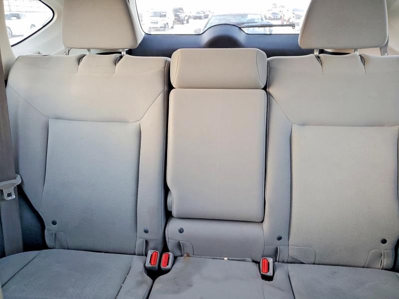 Photo 10 from auction – 2015 HONDA CR-V with VIN 2HKRM3H39FH504375