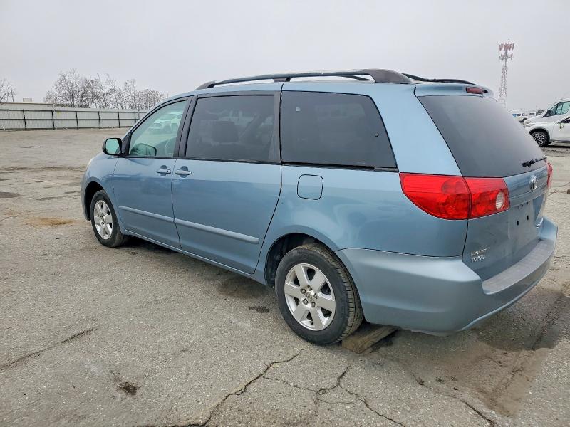 Photo 2 from auction – 2006 TOYOTA SIENNA CE with VIN 5TDZA23C76S585459