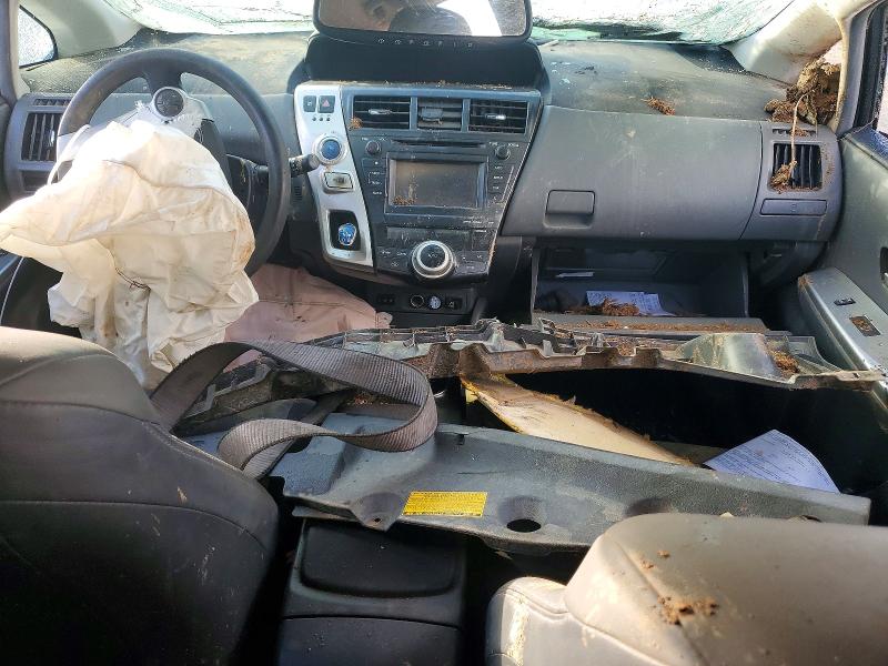 Photo 8 from auction – 2012 TOYOTA PRIUS V with VIN JTDZN3EU0C3113939