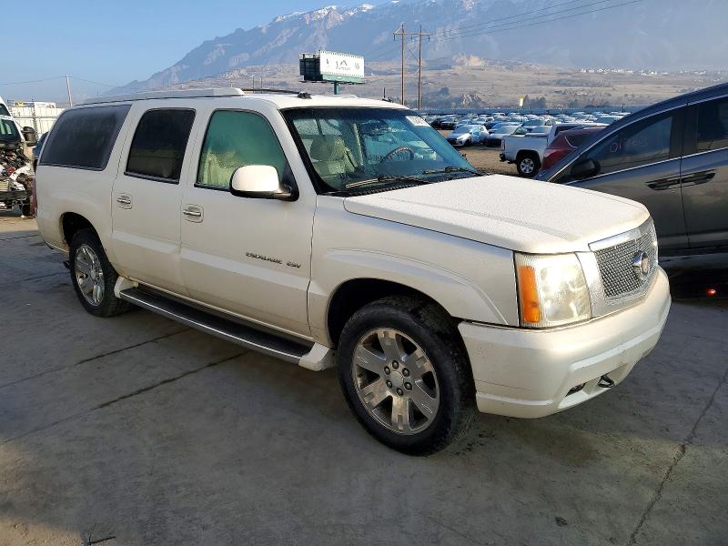 Photo 4 from auction – 2004 CADILLAC ESCALADE E with VIN 3GYFK66N74G114888