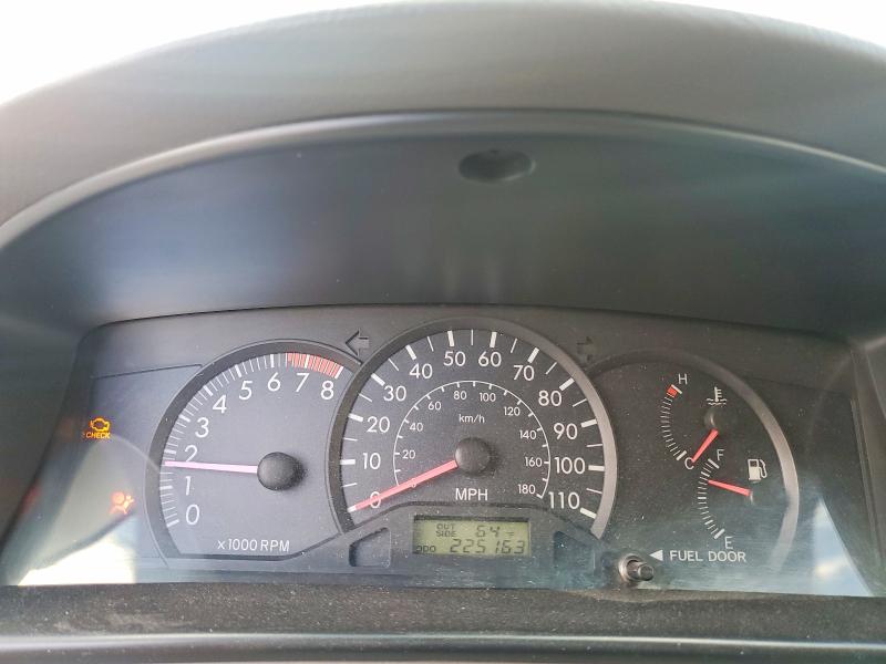 Photo 9 from auction – 2005 TOYOTA COROLLA CE with VIN 1NXBR32E15Z520714