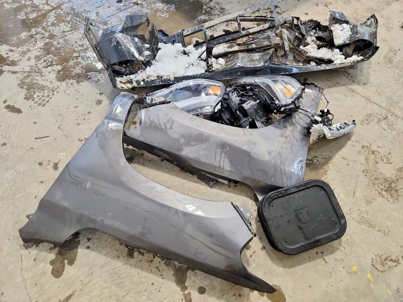 Photo 12 from auction – 2023 RAM 1500 with VIN 1C6SRFVT1PN681049