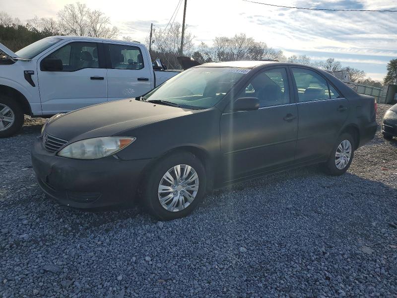 TOYOTA CAMRY 2005 with VIN JTDBE32K753034212 - Photo from auction