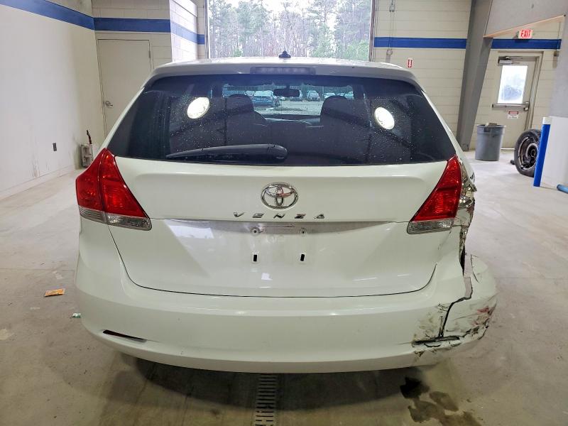 Photo 6 from auction – 2010 TOYOTA VENZA with VIN 4T3ZA3BB3AU024729