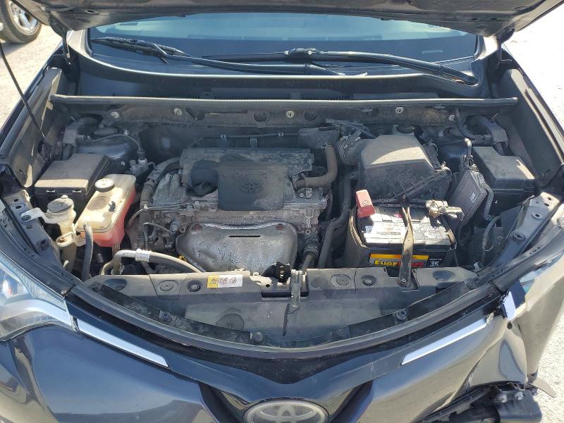 Photo 11 from auction – 2017 TOYOTA RAV4 LE with VIN JTMZFREV2HJ125506
