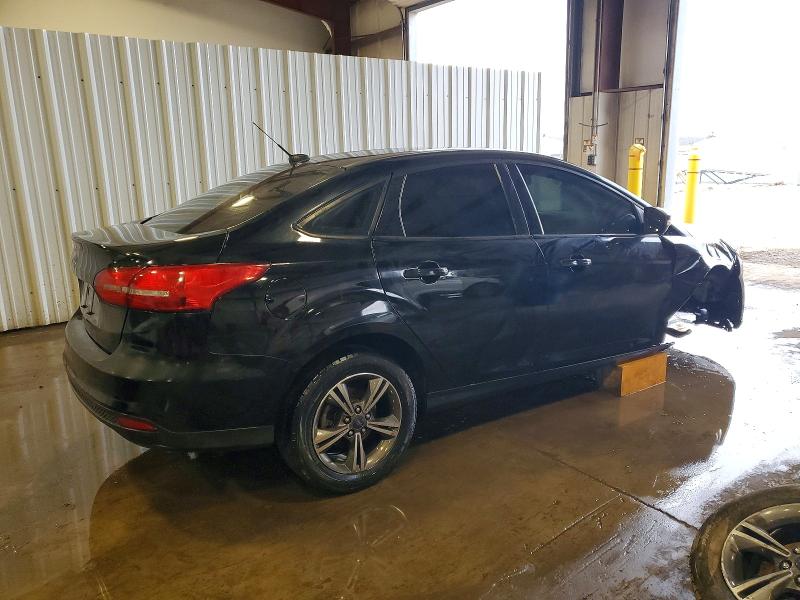Photo 3 from auction – 2017 FORD FOCUS with VIN 1FADP3FE6HL251073