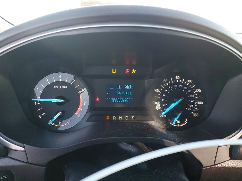 Photo 9 from auction – 2016 FORD FUSION S with VIN 3FA6P0G74GR187719