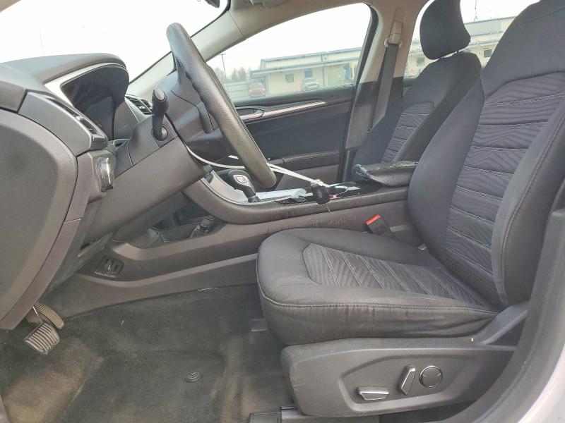 Foto 7 de la subasta – 2016 FORD FUSION con VIN 3FA6P0H72GR112662
