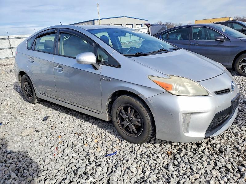 Photo 4 from auction – 2013 TOYOTA PRIUS with VIN JTDKN3DU4D1652239