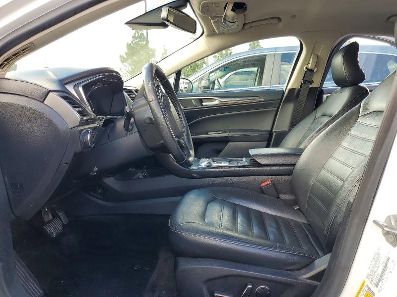 Photo 7 from auction – 2017 FORD FUSION with VIN 3FA6P0LU8HR408946