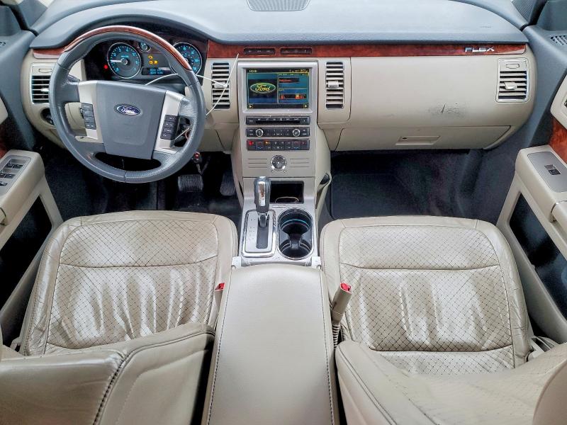 Photo 8 from auction – 2009 FORD FLEX LIMIT with VIN 2FMEK63CX9BA35712