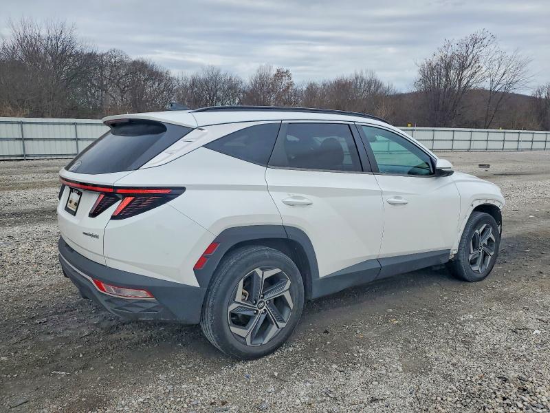 Photo 3 from auction – 2022 HYUNDAI TUCSON SEL with VIN KM8JFCA1XNU017377