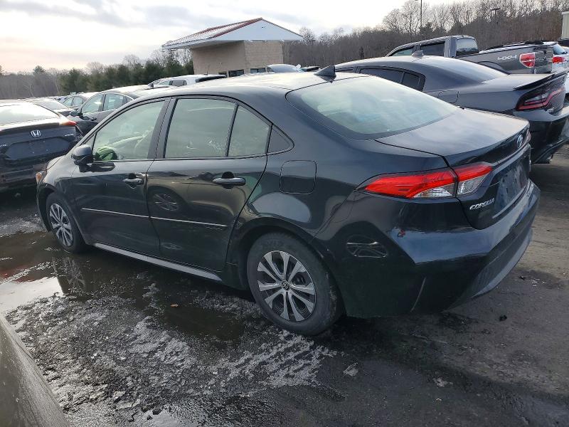 Photo 2 from auction – 2022 TOYOTA COROLLA with VIN JTDEAMDE2NJ048598