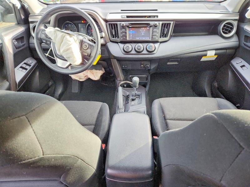 Photo 8 from auction – 2018 TOYOTA RAV4 LE with VIN JTMBFREV2JJ196678