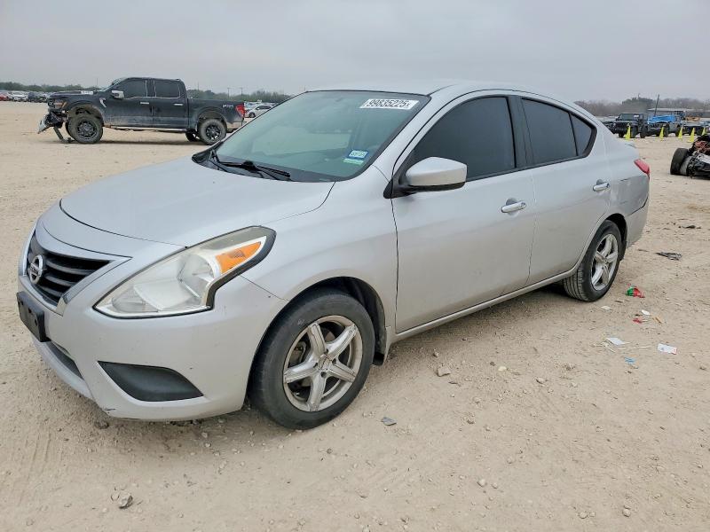 NISSAN VERSA S 2016 with VIN 3N1CN7AP0GL864646 - Photo from auction