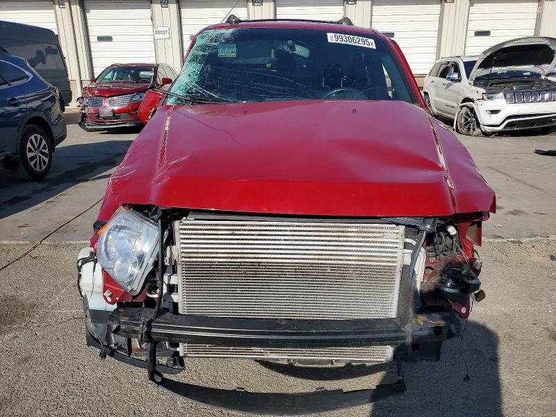 Photo 5 from auction – 2011 FORD ESCAPE LIM with VIN 1FMCU9EG8BKB11930