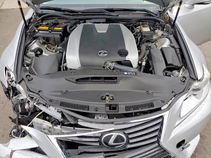 Photo 11 from auction – 2016 LEXUS IS 300 with VIN JTHCM1D24G5008732