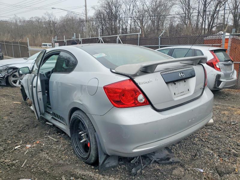 Photo 2 from auction – 2005 TOYOTA SCION TC with VIN JTKDE167650024719